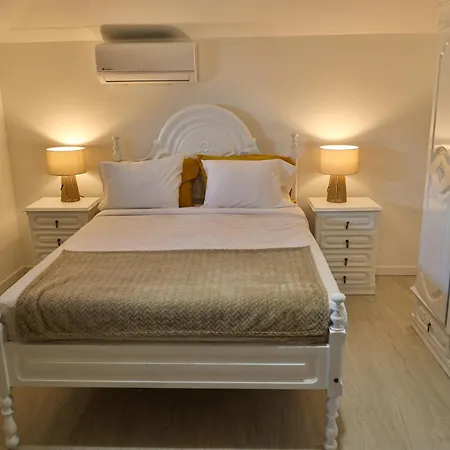 Sebastian's * Сан-Висенти