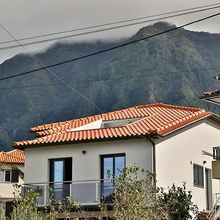 Sebastian's Апартаменты